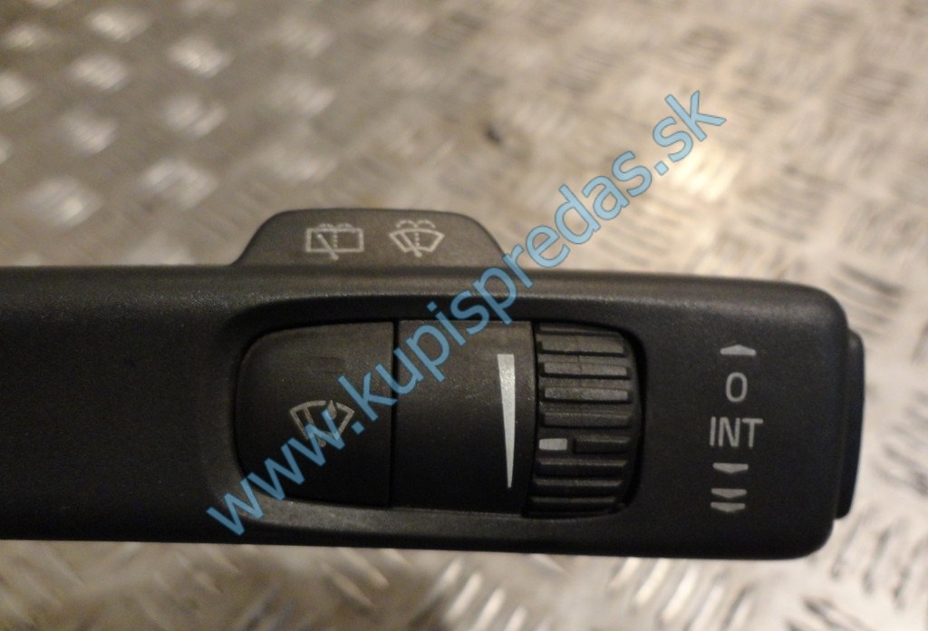 Ovládacie páčky pod volantom + snímač airbagu VOLVO V70